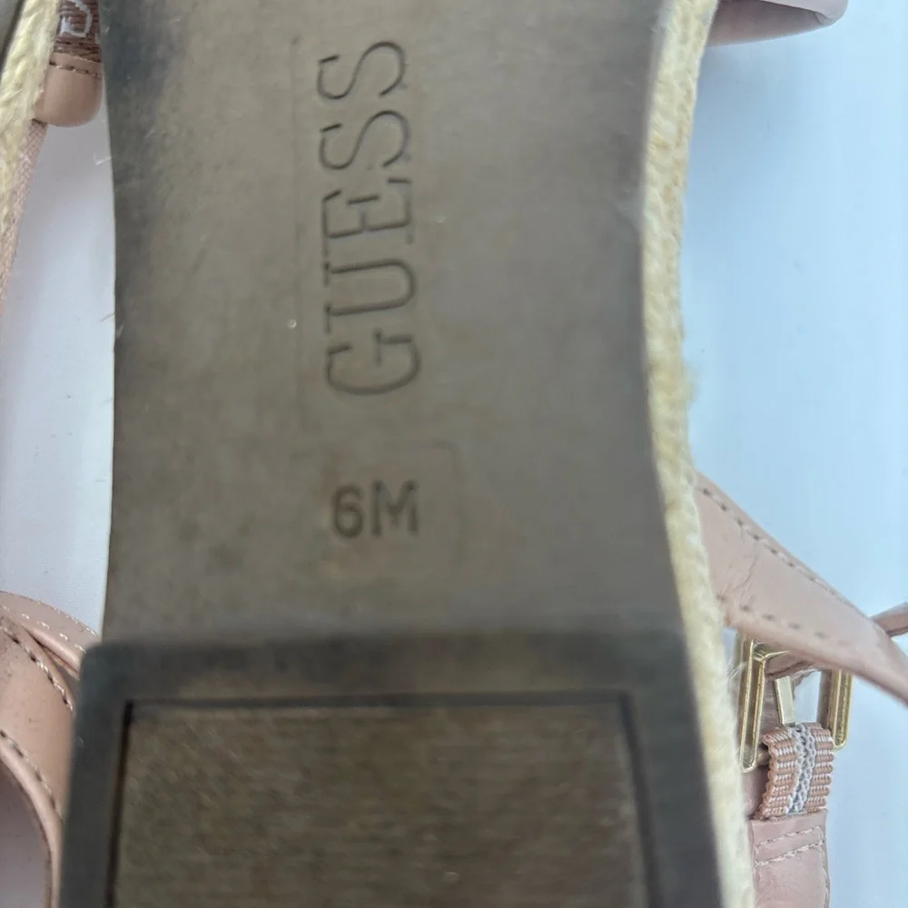 Guess stylish espadrilles